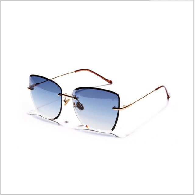 Borderless Large Frame Sunglasses Women 2019 New Retro Beach Transparent Colored Glasses Driving Sunglasses Protection